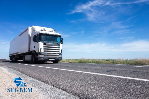 tipos de transportes rodoviários